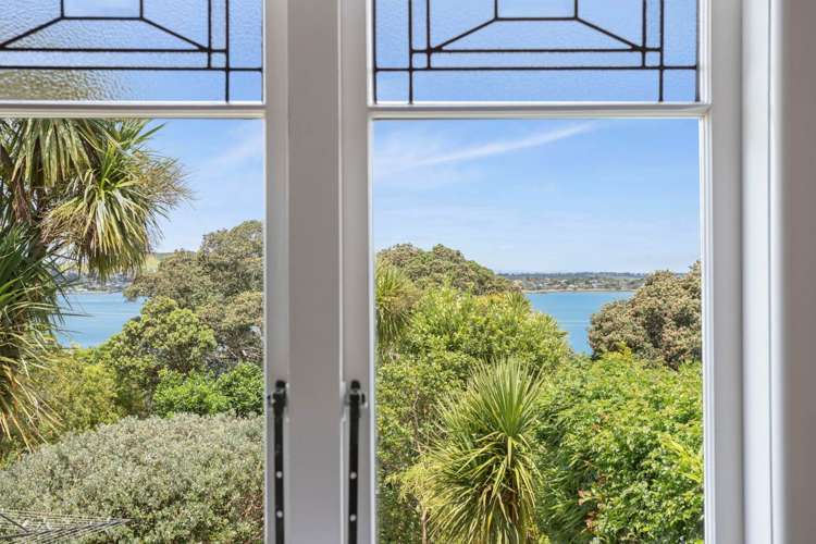 54 Seacliffe Road Hillsborough_8