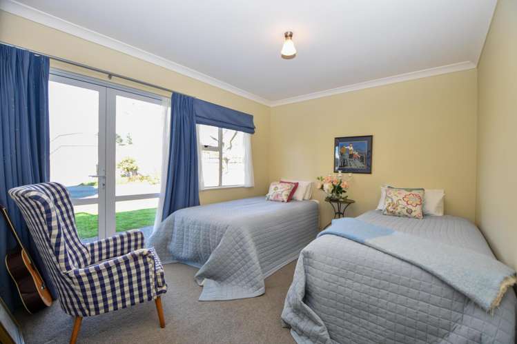 26 Deller Drive Carterton_20