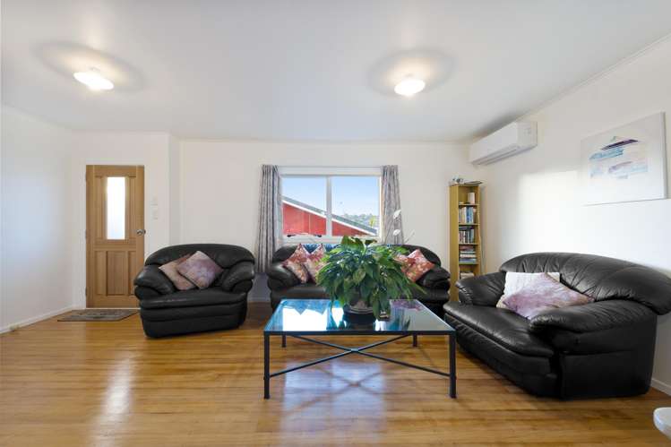 21 Arlette Place Massey_20