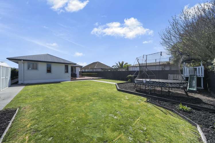 64 Willryan Avenue New Brighton_20