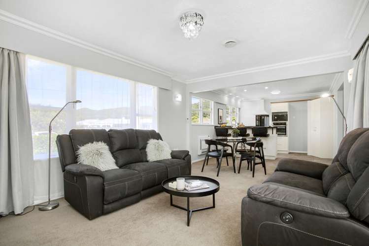 21 Rata Street Wainuiomata_3