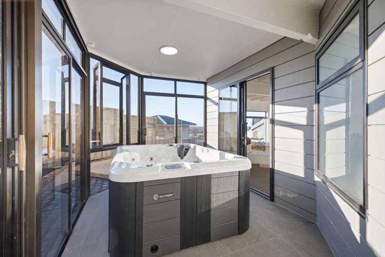 17 Aotea Terrace Huntsbury_17
