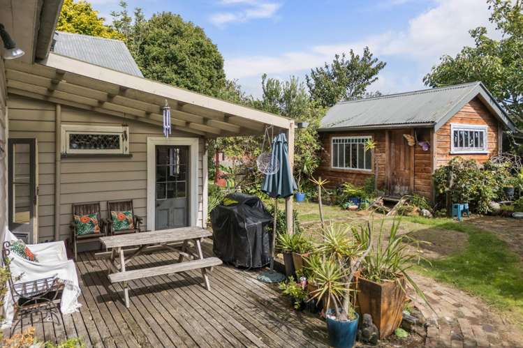 80 Consols Street Waihi_17