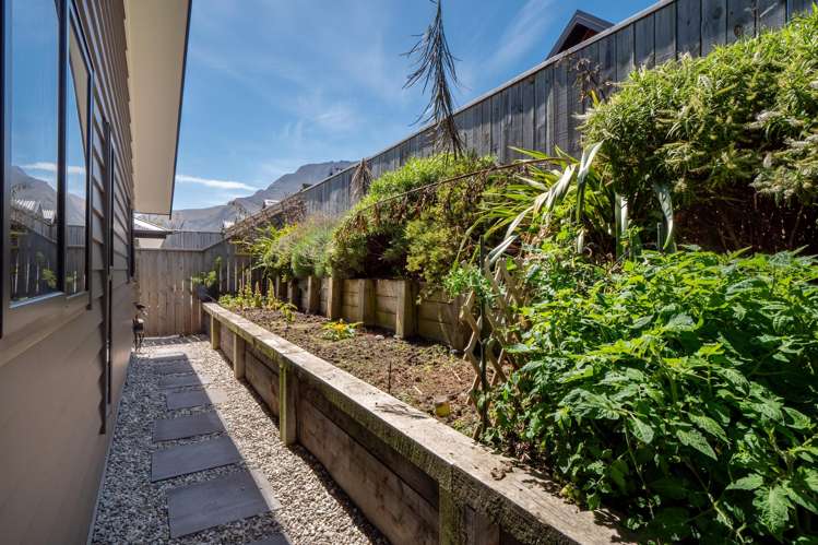 17 Howden Drive Jacks Point_29