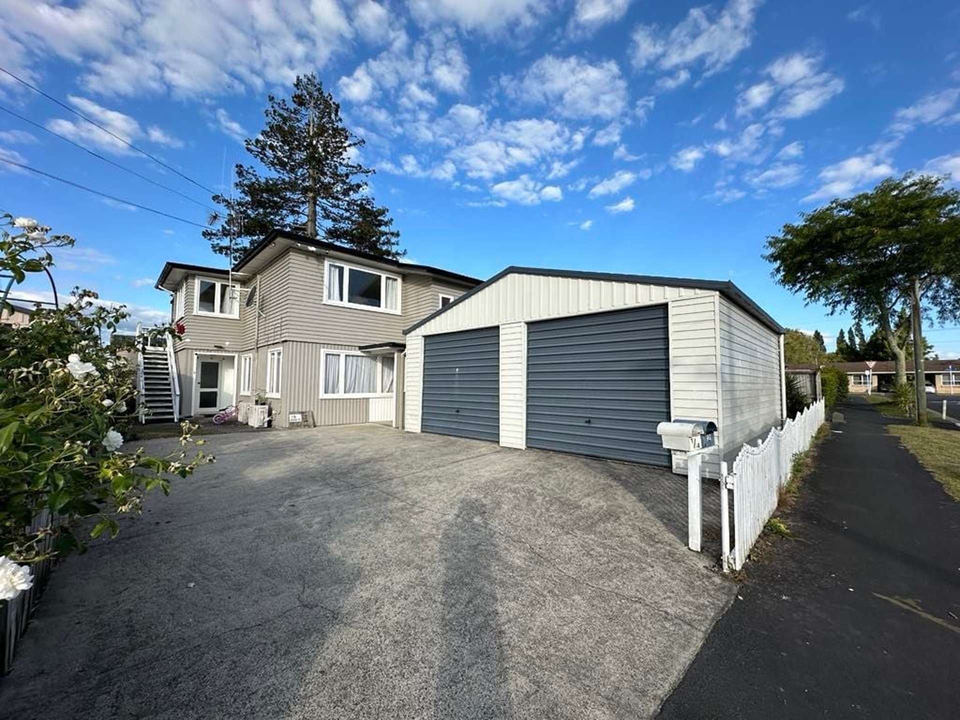 1/4 Richan Street Glenview_0