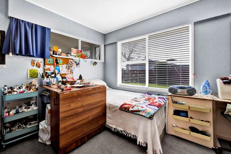 16 Kowhai Street Hawera_13