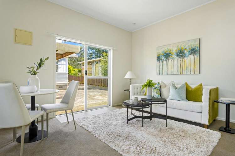 91 Coronation Road Mangere Bridge_12