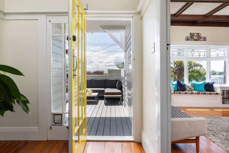 9 Seaview Terrace Mount Albert_16