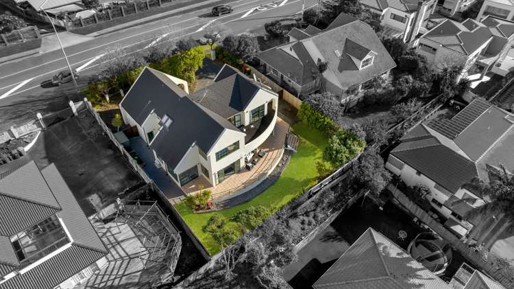 212 Whitford Road Shamrock Park_24