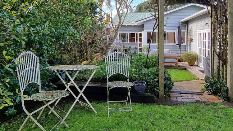 15 Duders Avenue Devonport_28