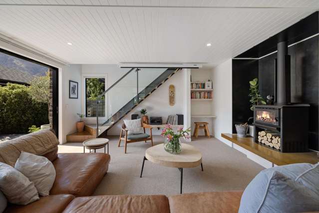 9 Howden Drive Jacks Point_2