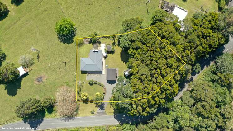 1458 Matapouri Road Matapouri_3