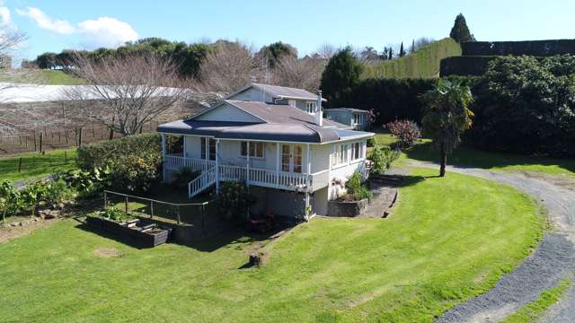 219 Plummers Point Road Whakamarama_1