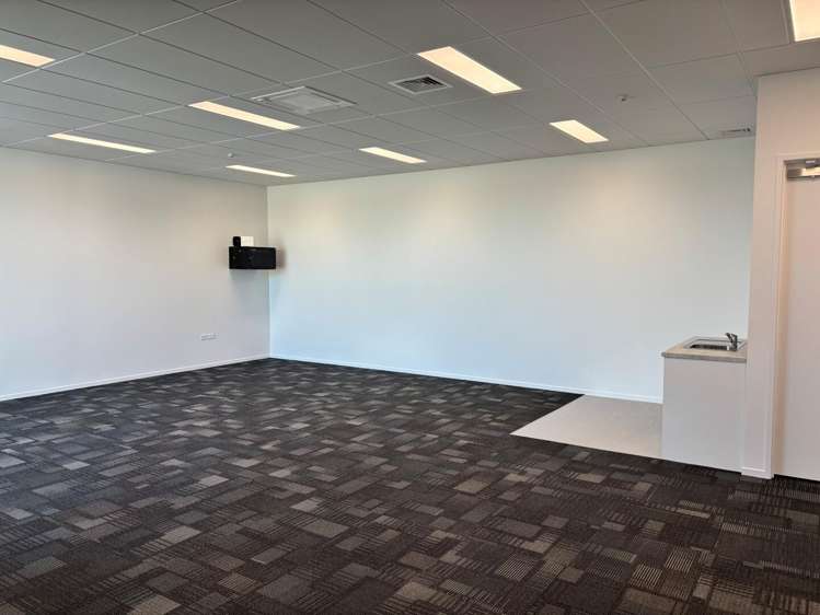 Tenancy 2/45 Patene Place Tauriko_7