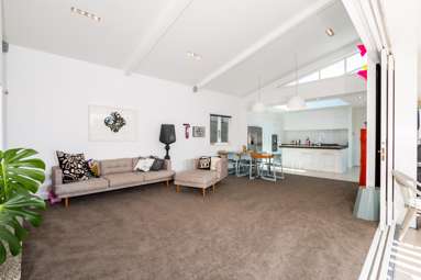 47 Warwick Avenue_4