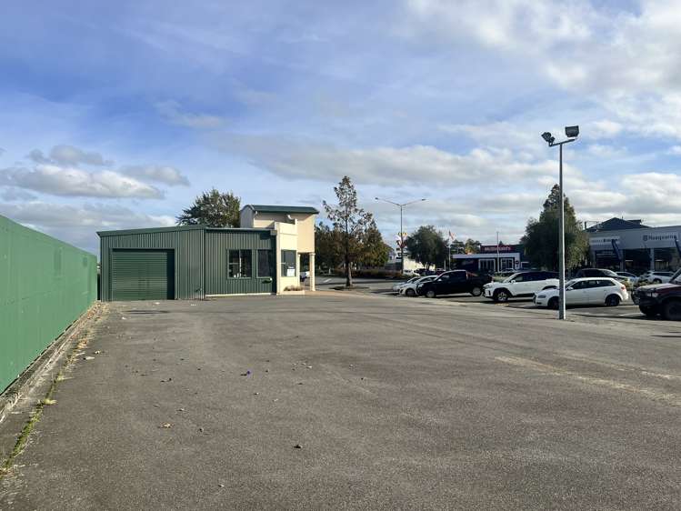 135-145 Main Street Gore_17