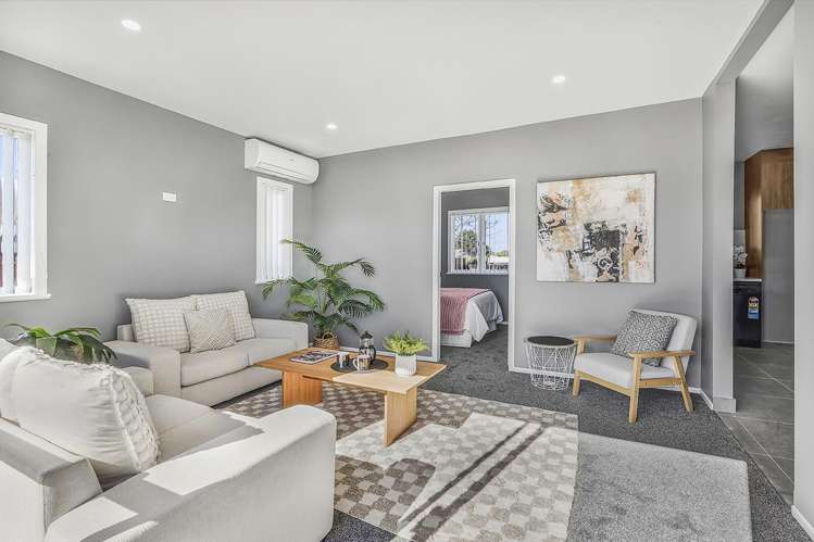 16 Normandy Avenue Melville_9