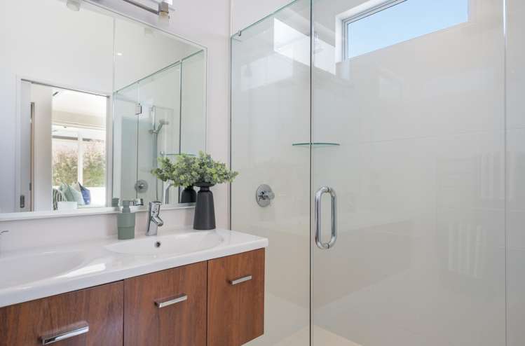 5 Monro Way The Wood_8