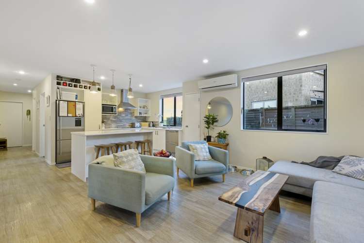 112 Grand Drive Orewa_7