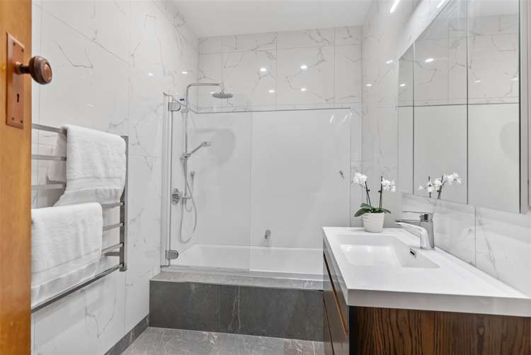 79 Owairaka Avenue Mount Albert_13