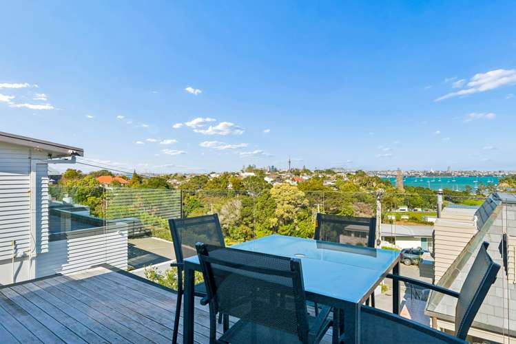 15B Wilding Avenue Northcote Point_14