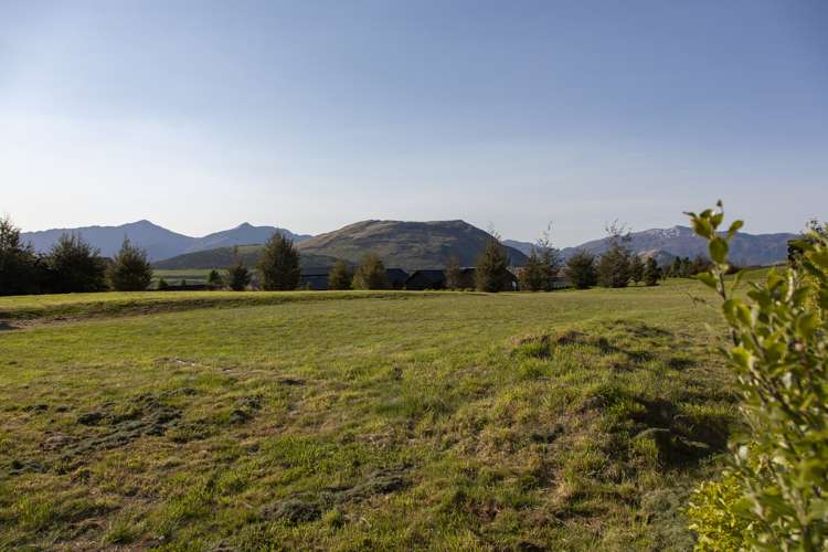 10 Hovingham Court Jacks Point_6