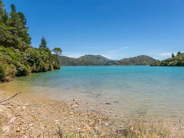 Waitaria Bay Kenepuru Sound_1