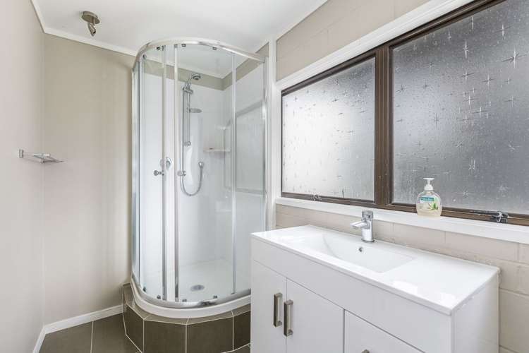 10 Darroch Slope Omaha_16