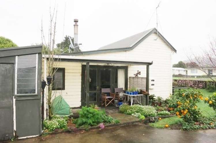 16 Galbraith Street Waihi_12