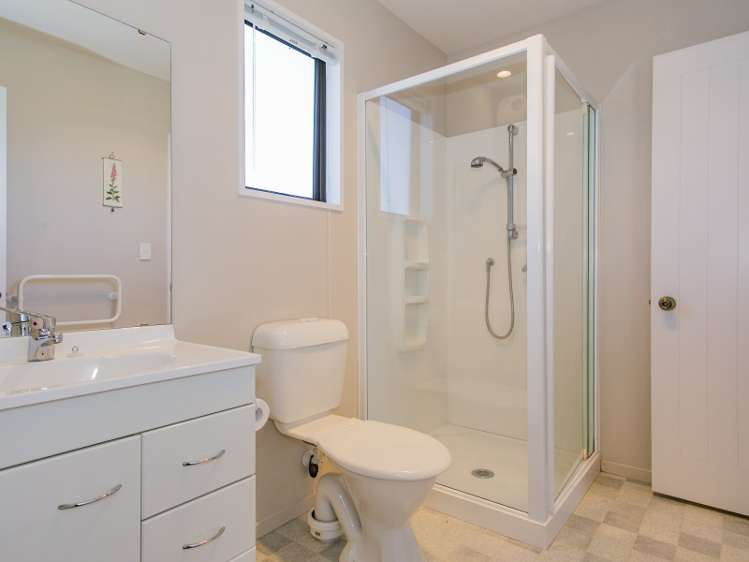 17 Kowhai Street Oxford_11