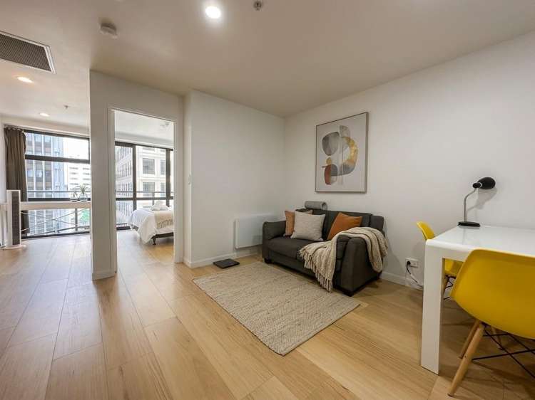 11B/76 Albert Street_0