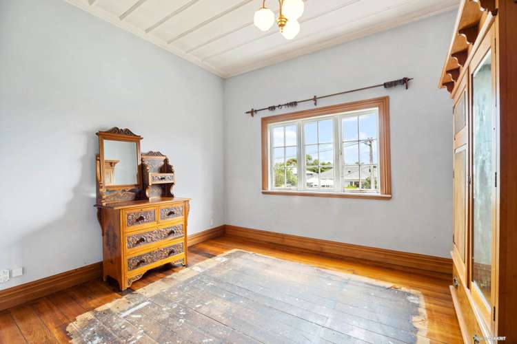 1085 Great North Road Point Chevalier_14
