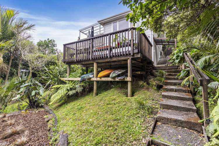 2e Foster Avenue Huia_28