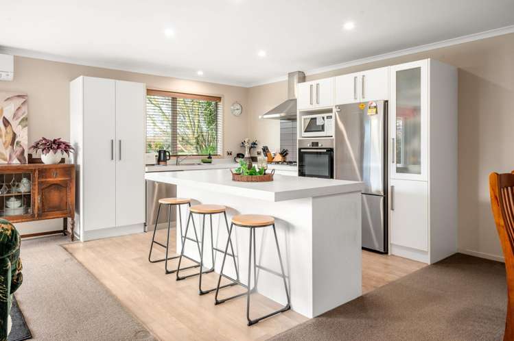 186b Holland Road Puketaha_7