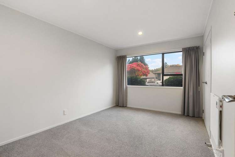 5 Gwendoline Street Glenholme_12