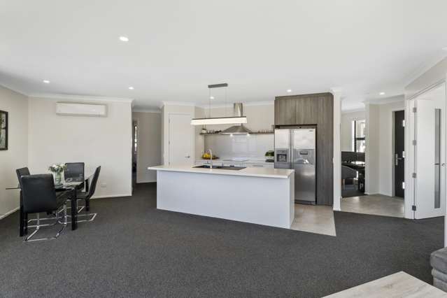 61 Woodley Road Richmond_4