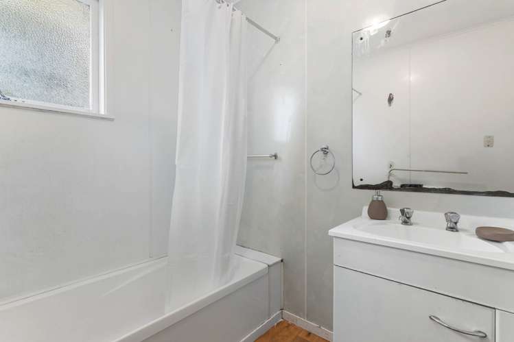 5A Woodvale Road Glen Eden_14