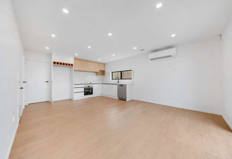 3/14 Ashley  Avenue_3
