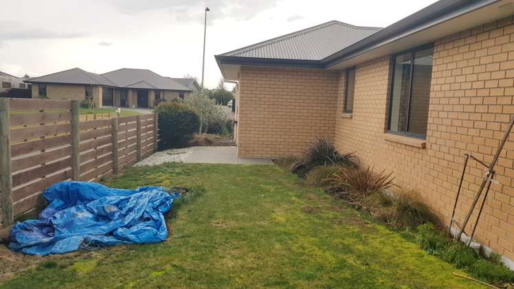 14 Geoff Geering Drive Netherby_21