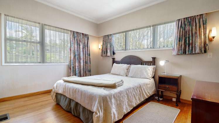 7 Gibbs Crescent Red Hill_10