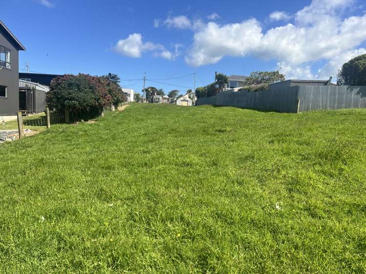 19 Irwin St Riverton_9