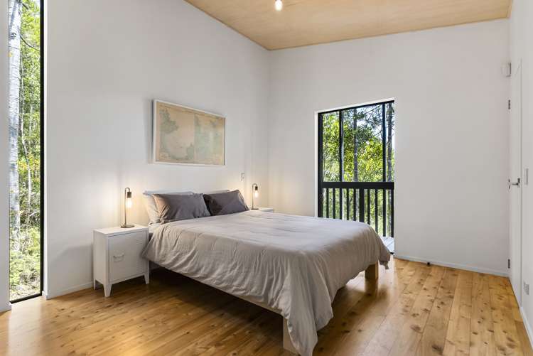 13 Te Aute Ridge Road Waitakere_23