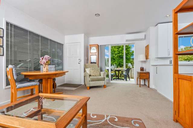 1/3 Hiwihau Place Glenfield_3