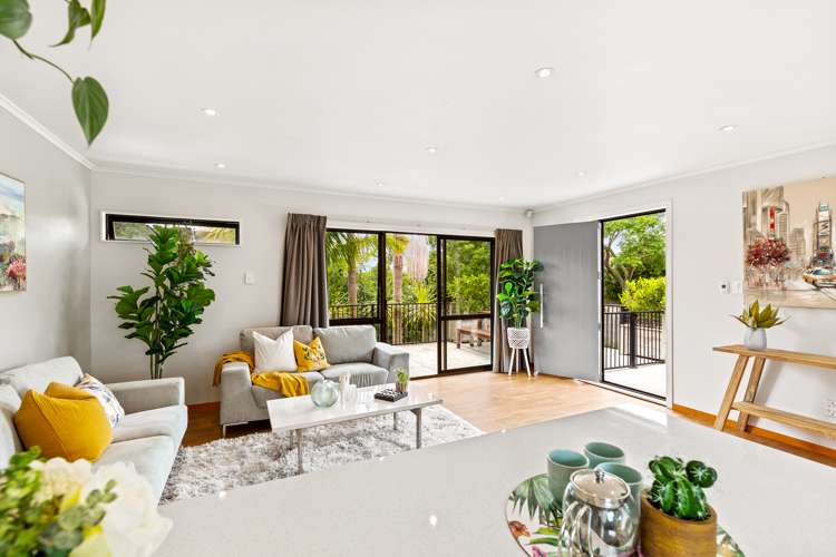 15 Compass Place Te Atatu Peninsula_10