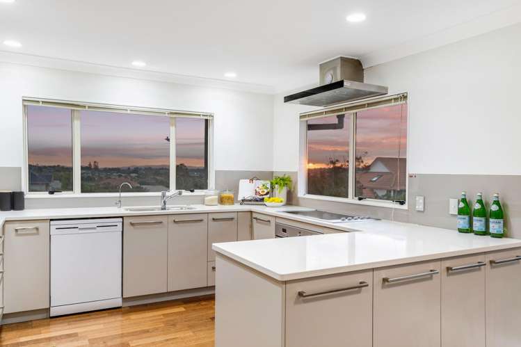 36 Woodgers Way Somerville_10