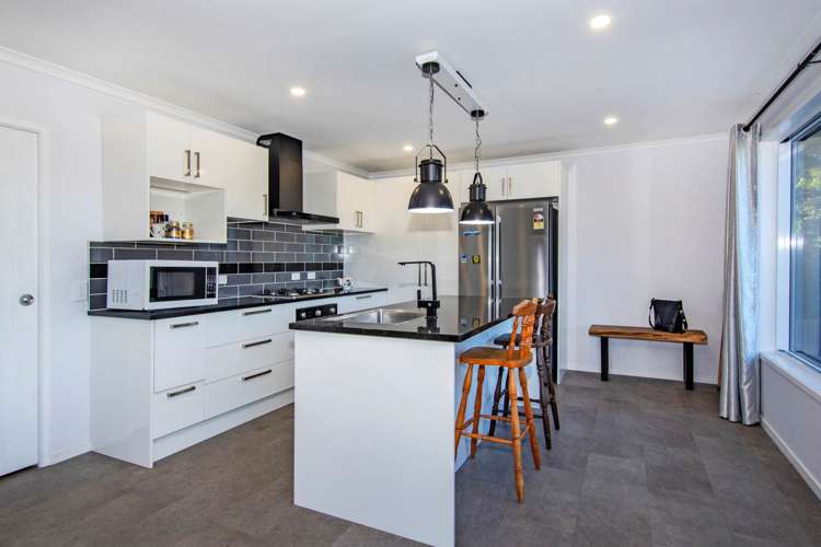 38 Whangarei Heads Road Onerahi_3