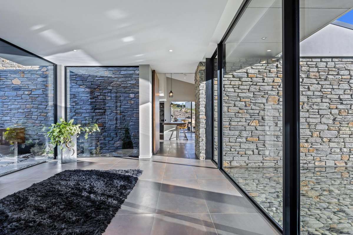 418 Spur Road_4