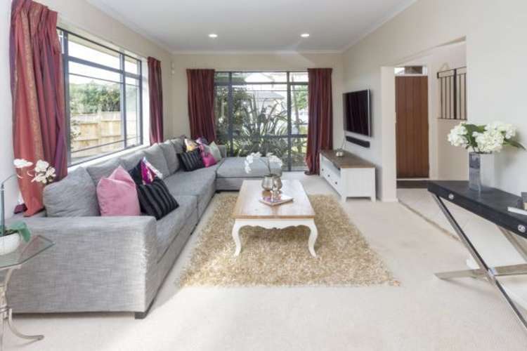 127 Middlefield Drive Flat Bush_3