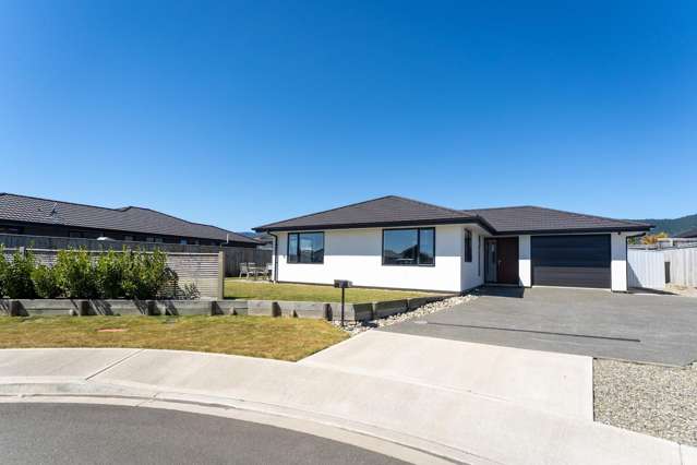 Cul-de-sac new home living