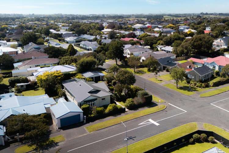 168 Lewis Street Gladstone_38